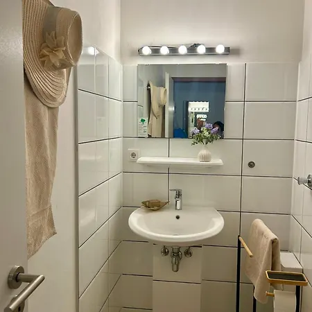 Wunderschoenes Citynahes Apartman